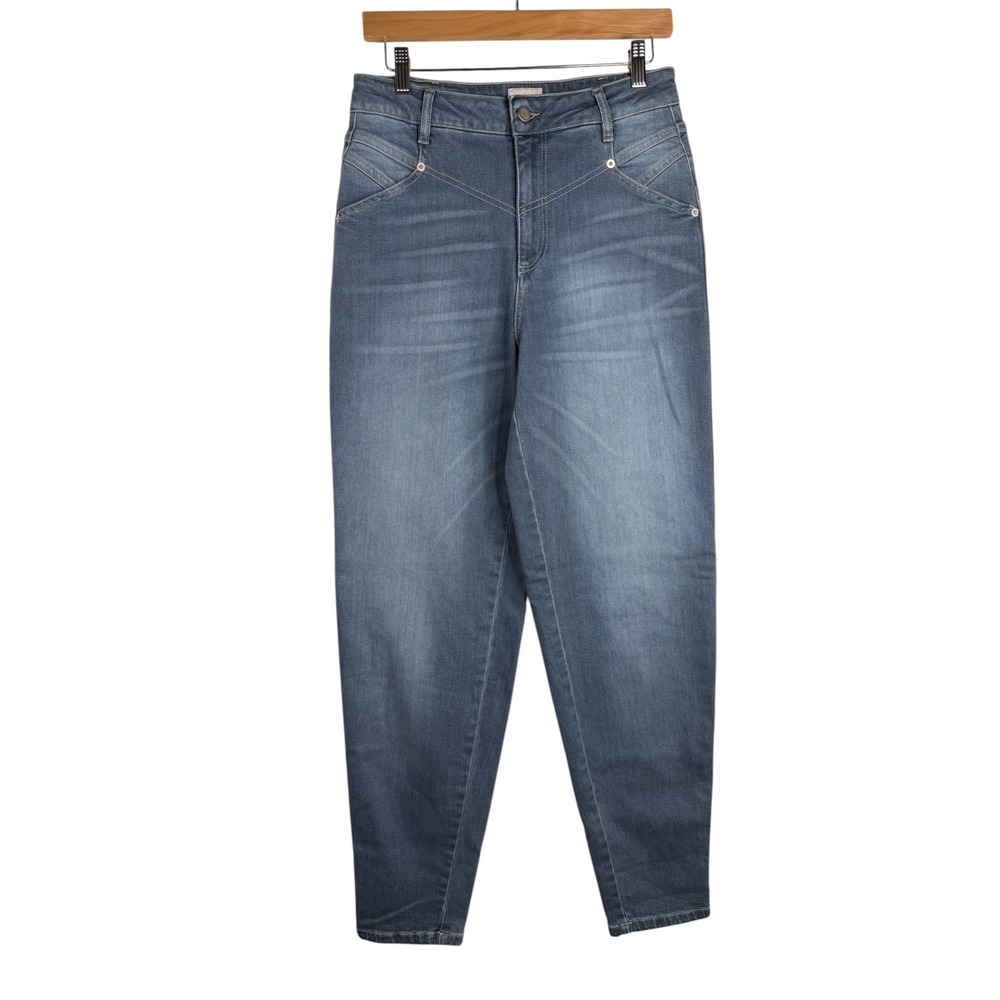 Wrap London Relaxed Tapered High Waist Jeans size 6 Blue